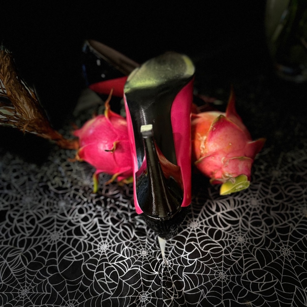 Authentic Christian Dior Paris - Picture 3 of 6